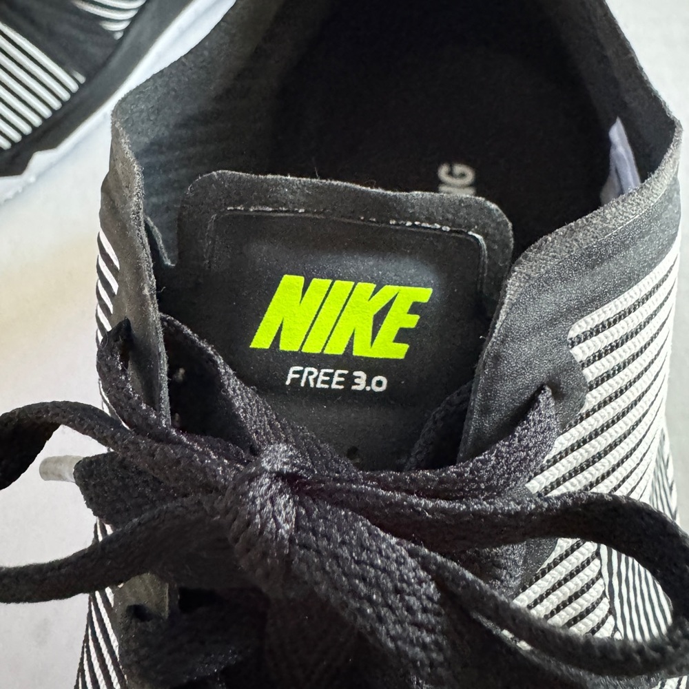 Nike Free 3.0 Men’s Training Sneaker Black White Stripe Men’s 8 - Picture 7 of 7